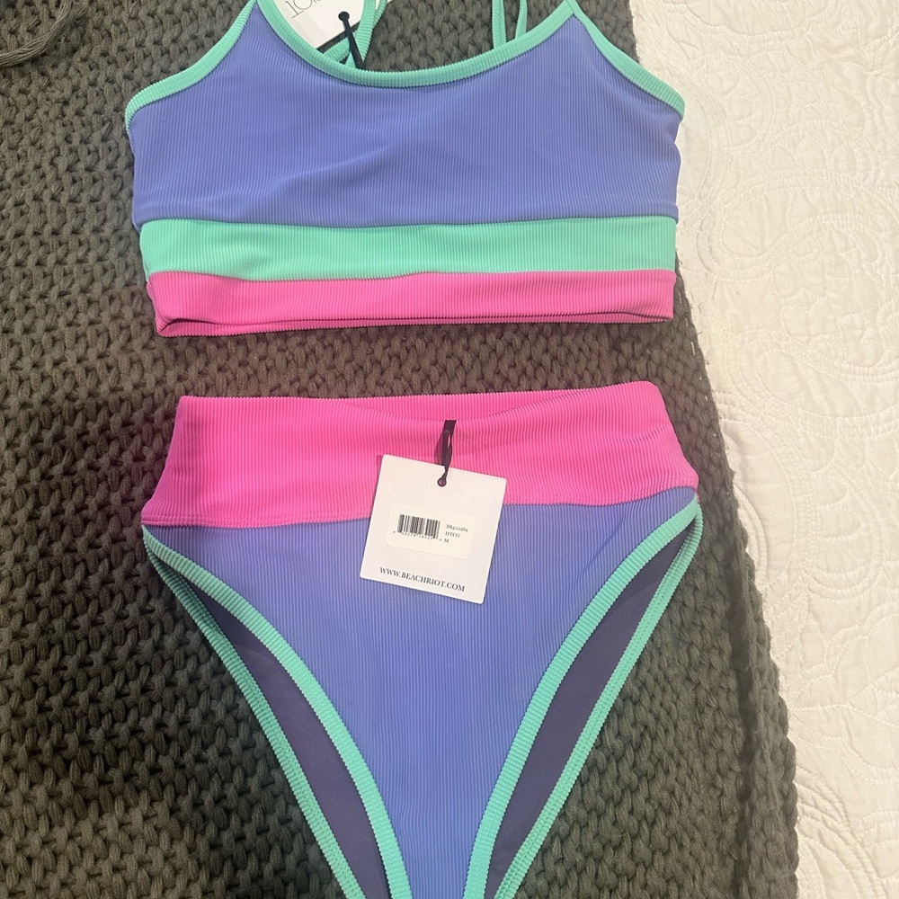 Eva Top and Emmy Bottom Beach Riot Swim